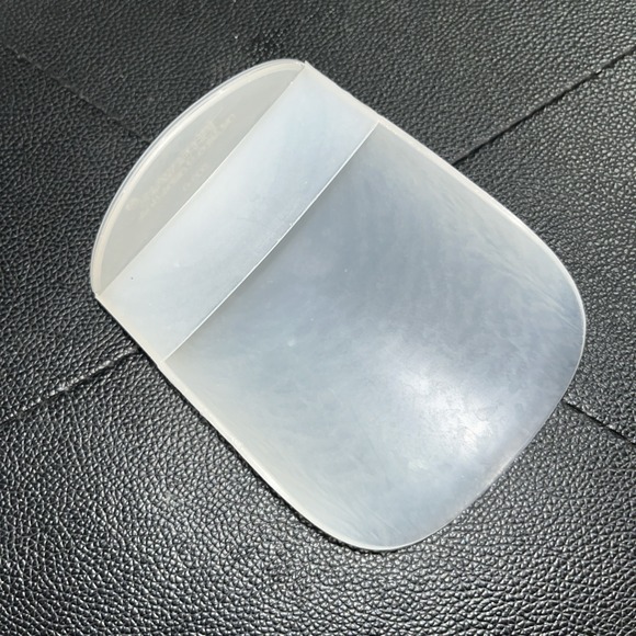 Vintage Clear Tupperware Rocker Plastic Scoop 292-8 - Picture 1 of 3